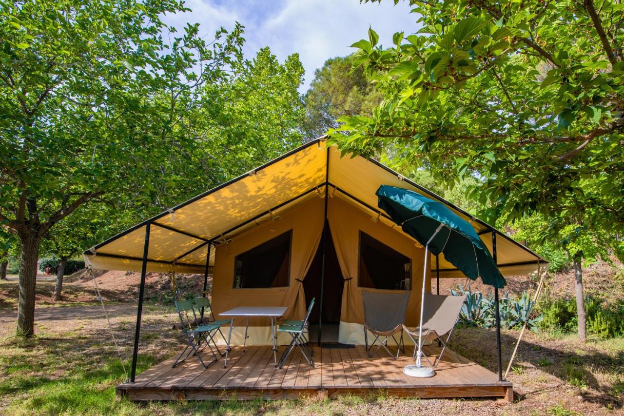 Camping Onlycamp Des Halles ديسيزو المظهر الخارجي الصورة
