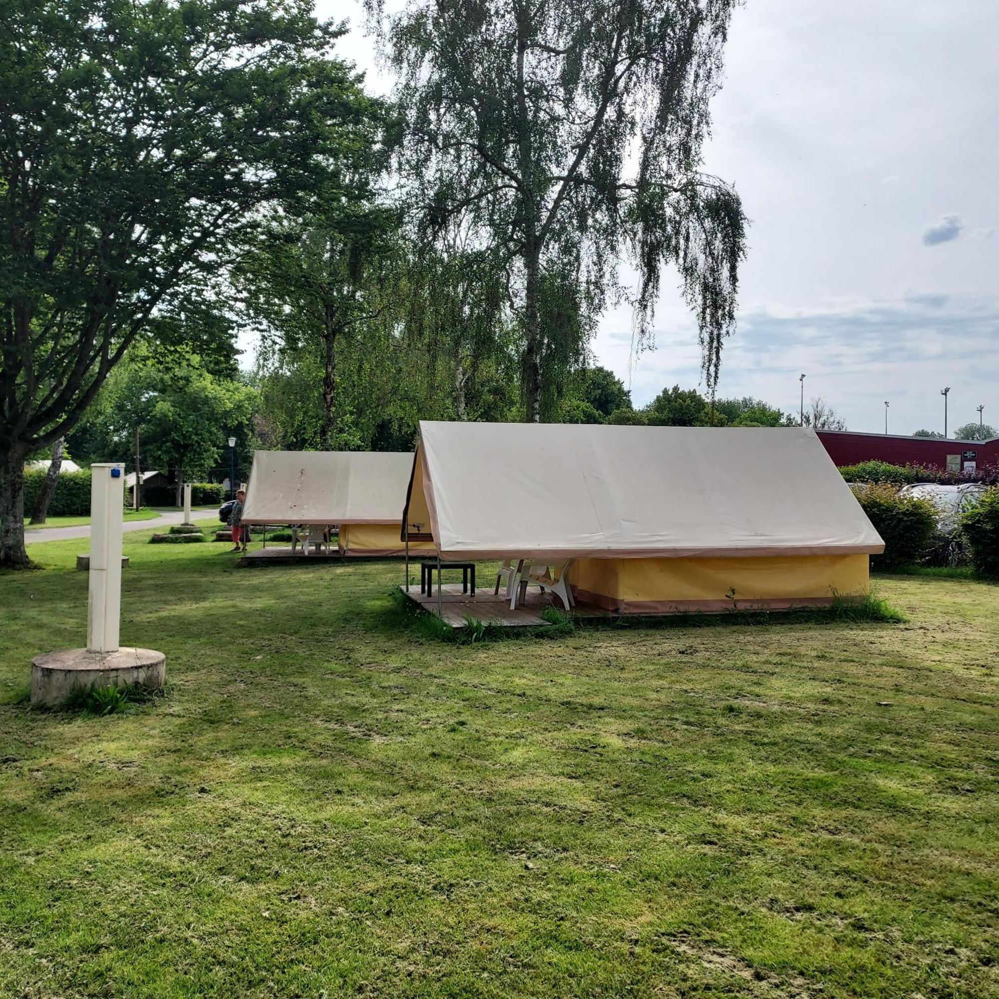 Camping Onlycamp Des Halles ديسيزو المظهر الخارجي الصورة